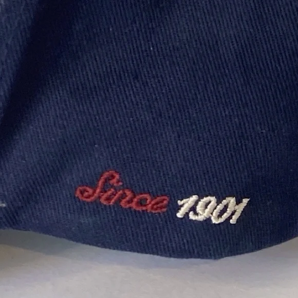 Indian Motorcycles 1901 US Flag Logo, Navy Blue Baseball Hat, Strap Back - Picture 3 of 11